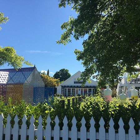 Aylstone Martinborough Hotel Buitenkant foto