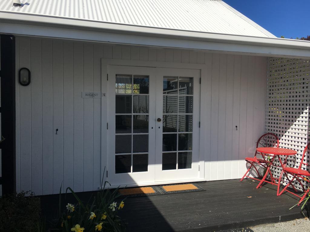 Aylstone Martinborough Hotel Buitenkant foto
