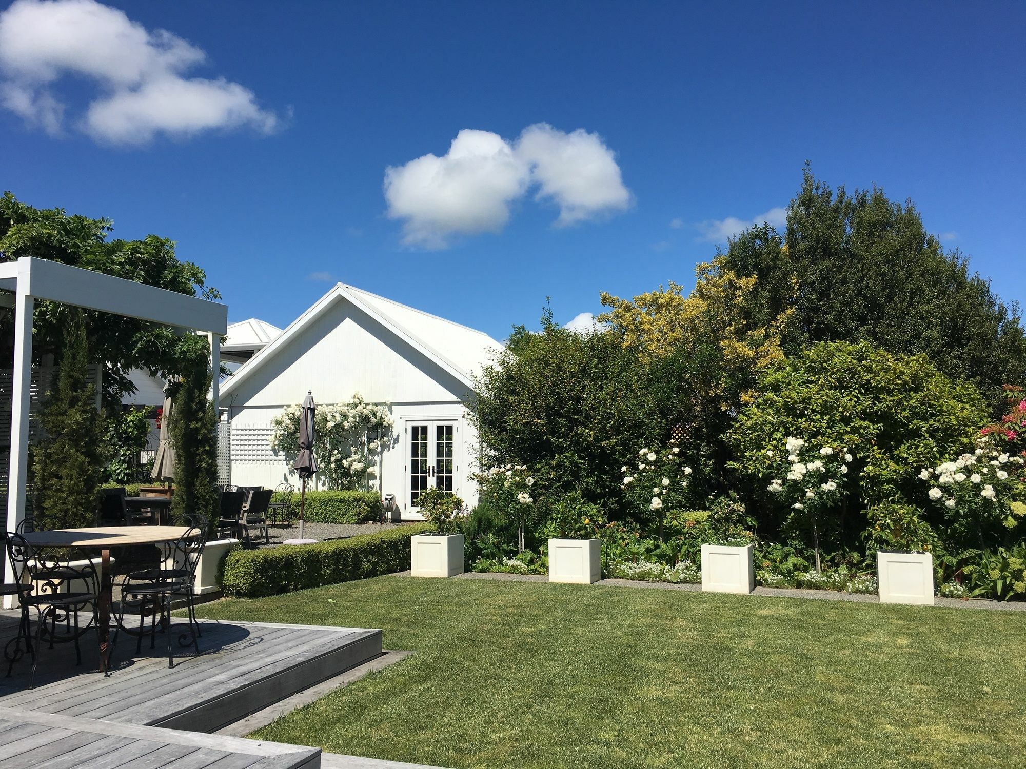 Aylstone Martinborough Hotel Buitenkant foto